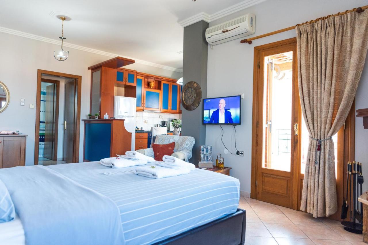 Athena'S Luxury Place Agria Bagian luar foto