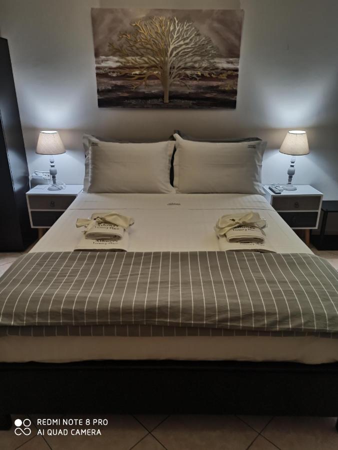 Athena'S Luxury Place Agria Bagian luar foto