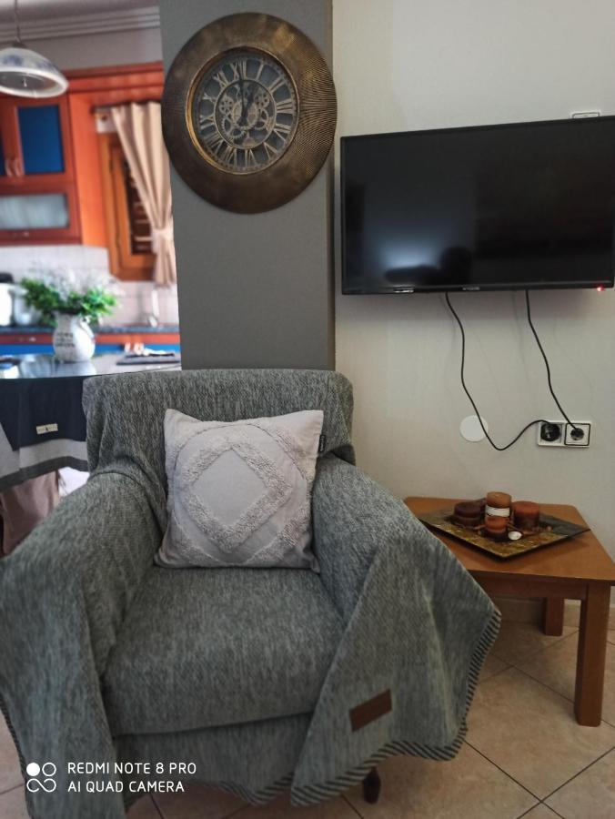 Athena'S Luxury Place Agria Bagian luar foto